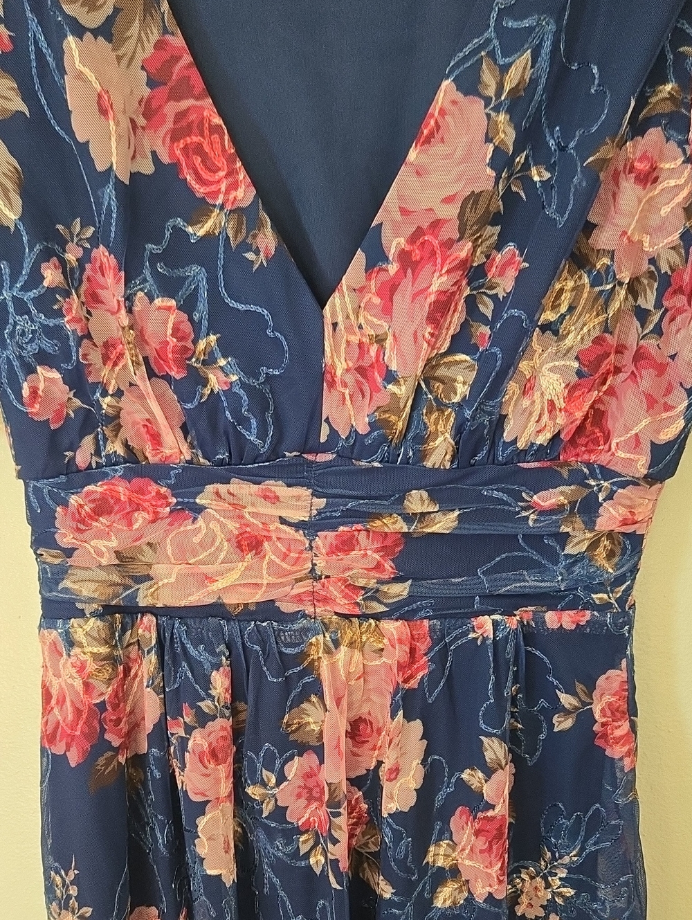 Baltic Born | Ardley Navy Floral Midi Dress Size Small - Picture 6 of 9